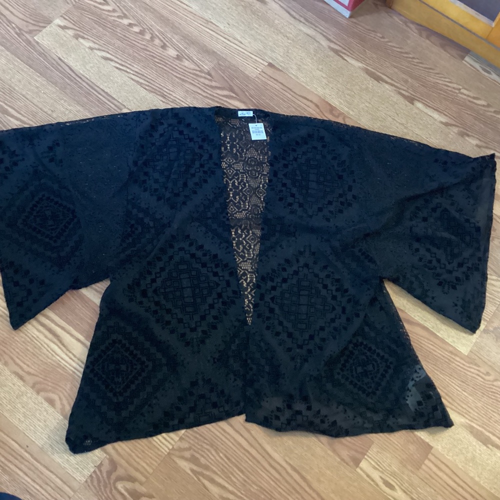 Hollister Black Lace & Velvet Burnout Patchwork Open Short Kimono Size OS